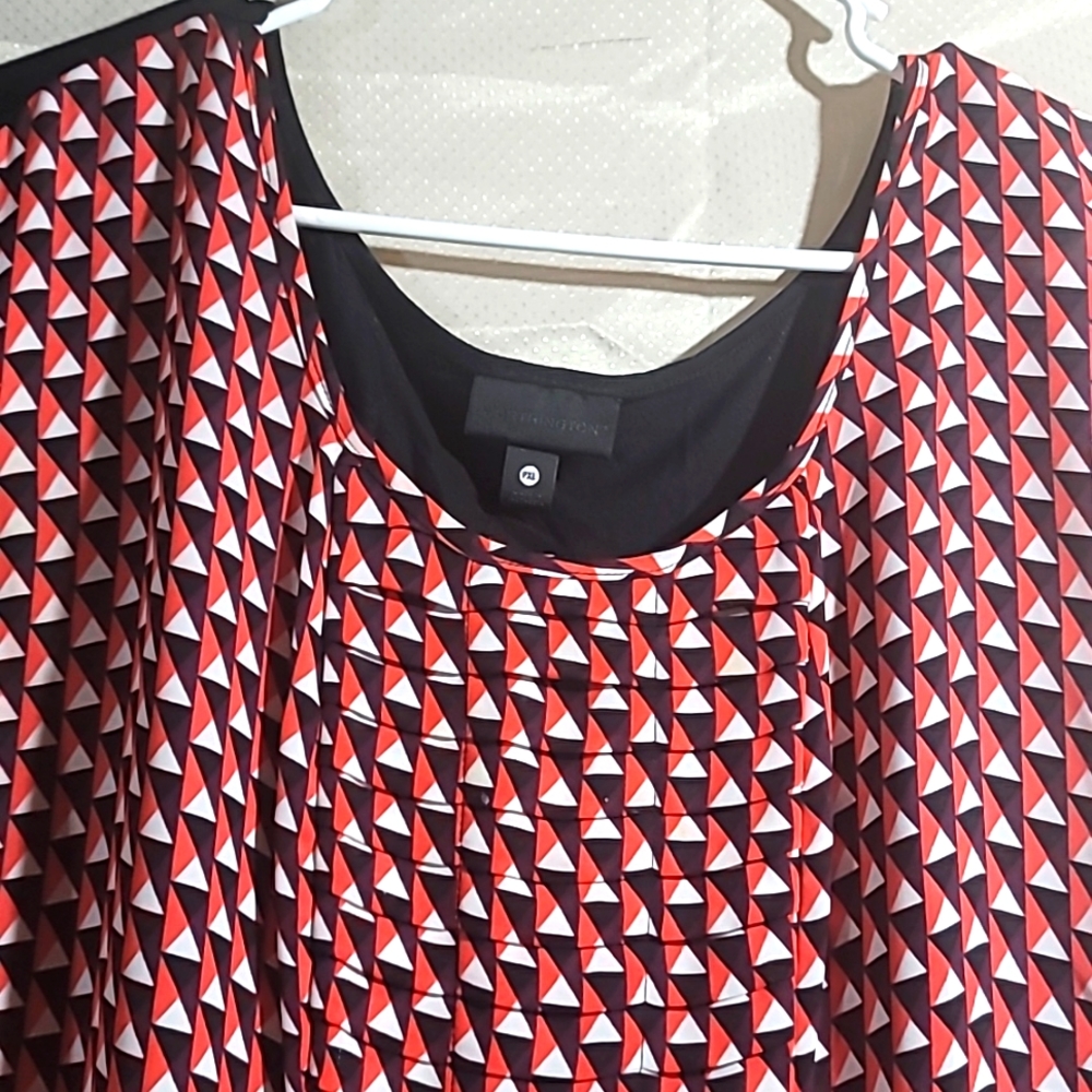 Woman's No Sleeve Orange & Black Geo Pattern Blouse